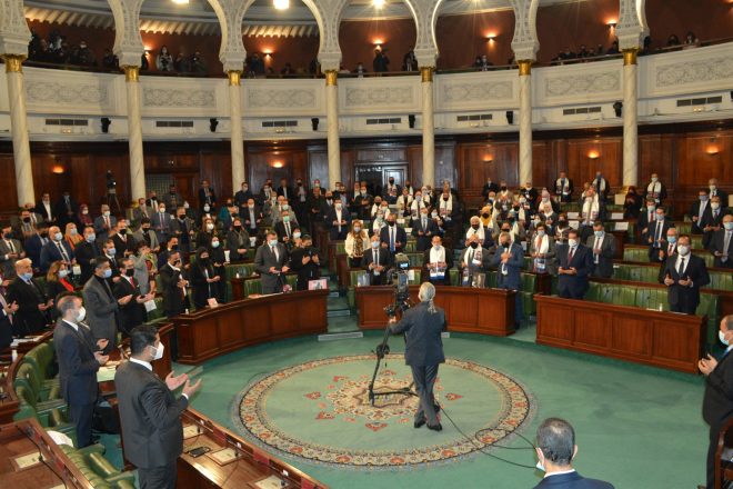 تونس: نواب يستنكرون الانتشار الأمني ​​المكثف حول مجلس النواب ورفع ...