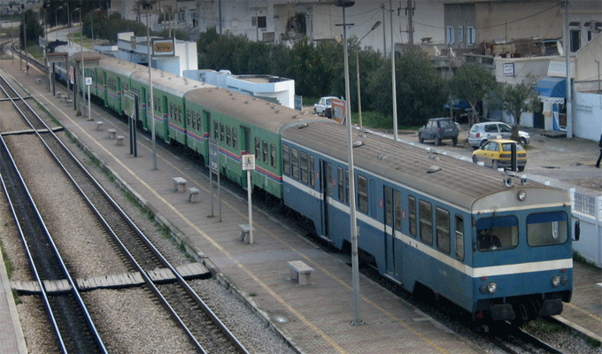 تونس - استئجار قطار: يوضح SNCFT