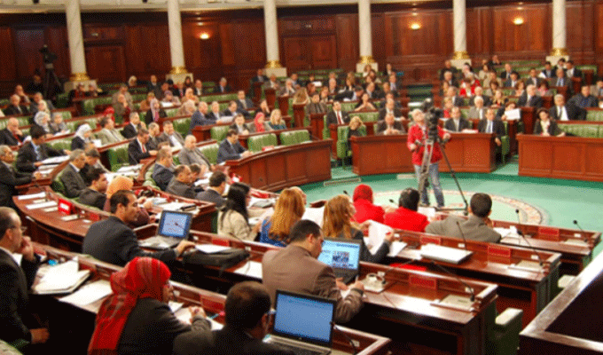تونس: تشكيل جديد للكتل النيابية