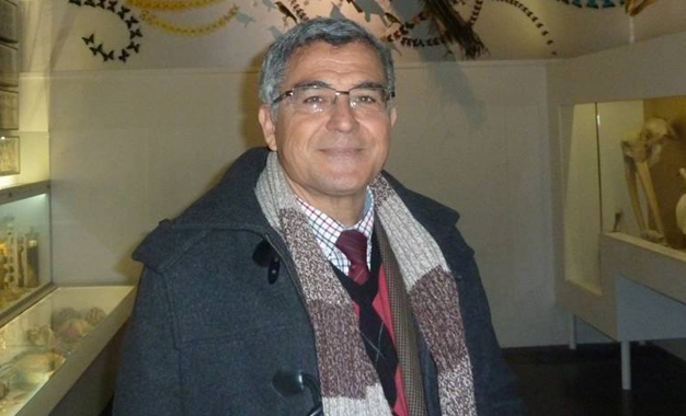 تونس: جائزة أحسن دكتور في الوطن العربي للأستاذ علي سعد