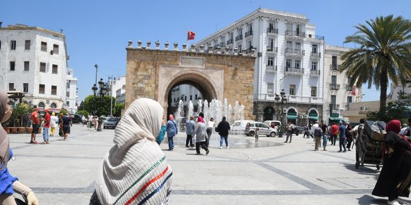 تقرير السعادة العالمي 2021: التونسيون من بين أكثر الأشخاص تعاسة في العالم