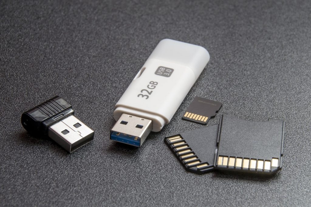كيف أتعرف على جهاز USB؟
